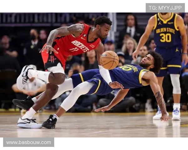 布莱顿锋线近期表现稳健，进攻效率持续提升